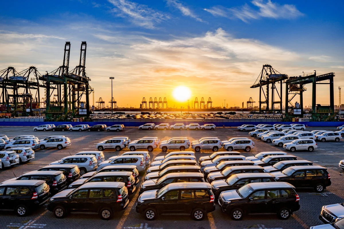 中国汽车2025年出口：总量跃升与结构变迁